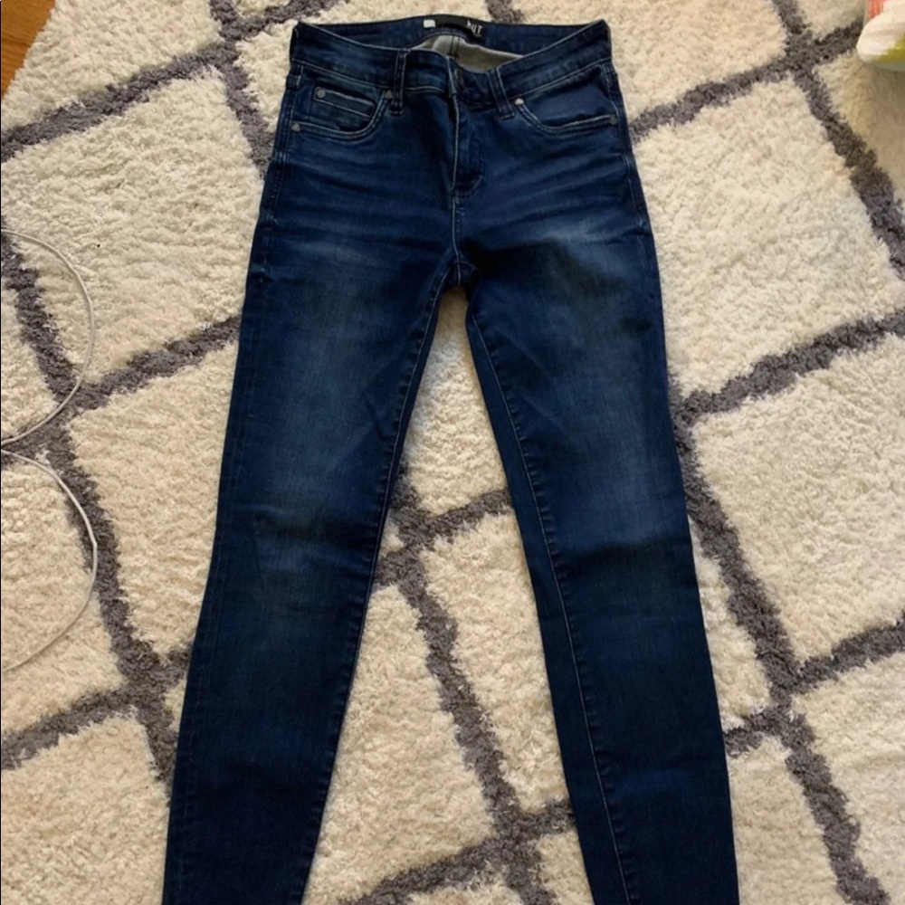 NWT KUT from the Kloth Mia Toothpick Skinny Jeans